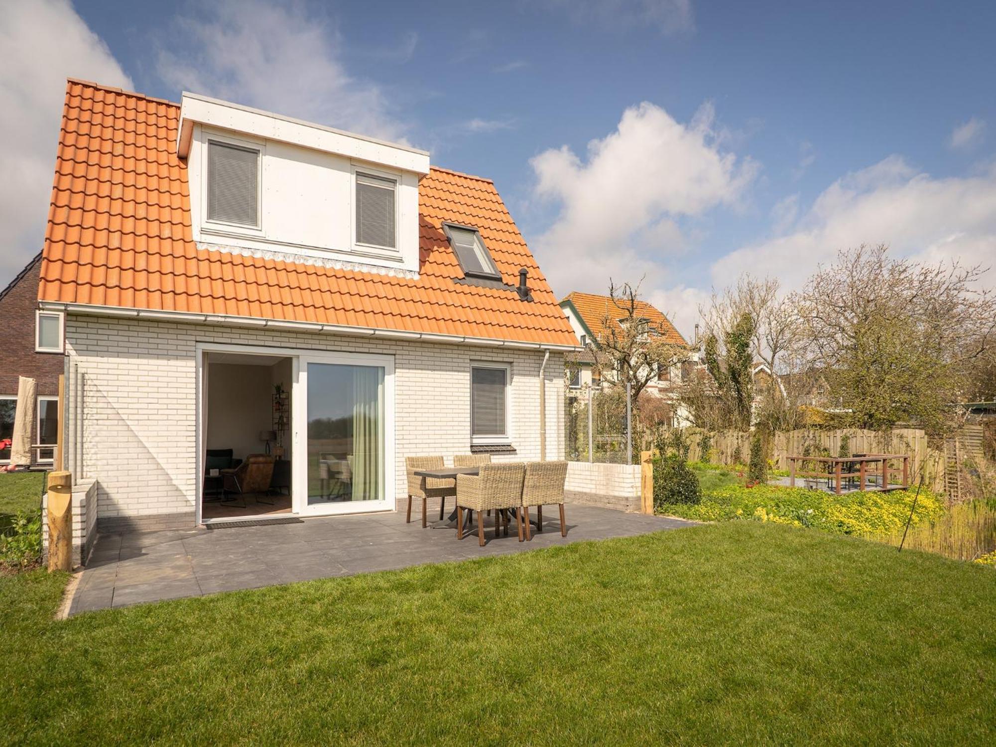Great Farmhouse In De Cocksdorp With Garden 外观 照片