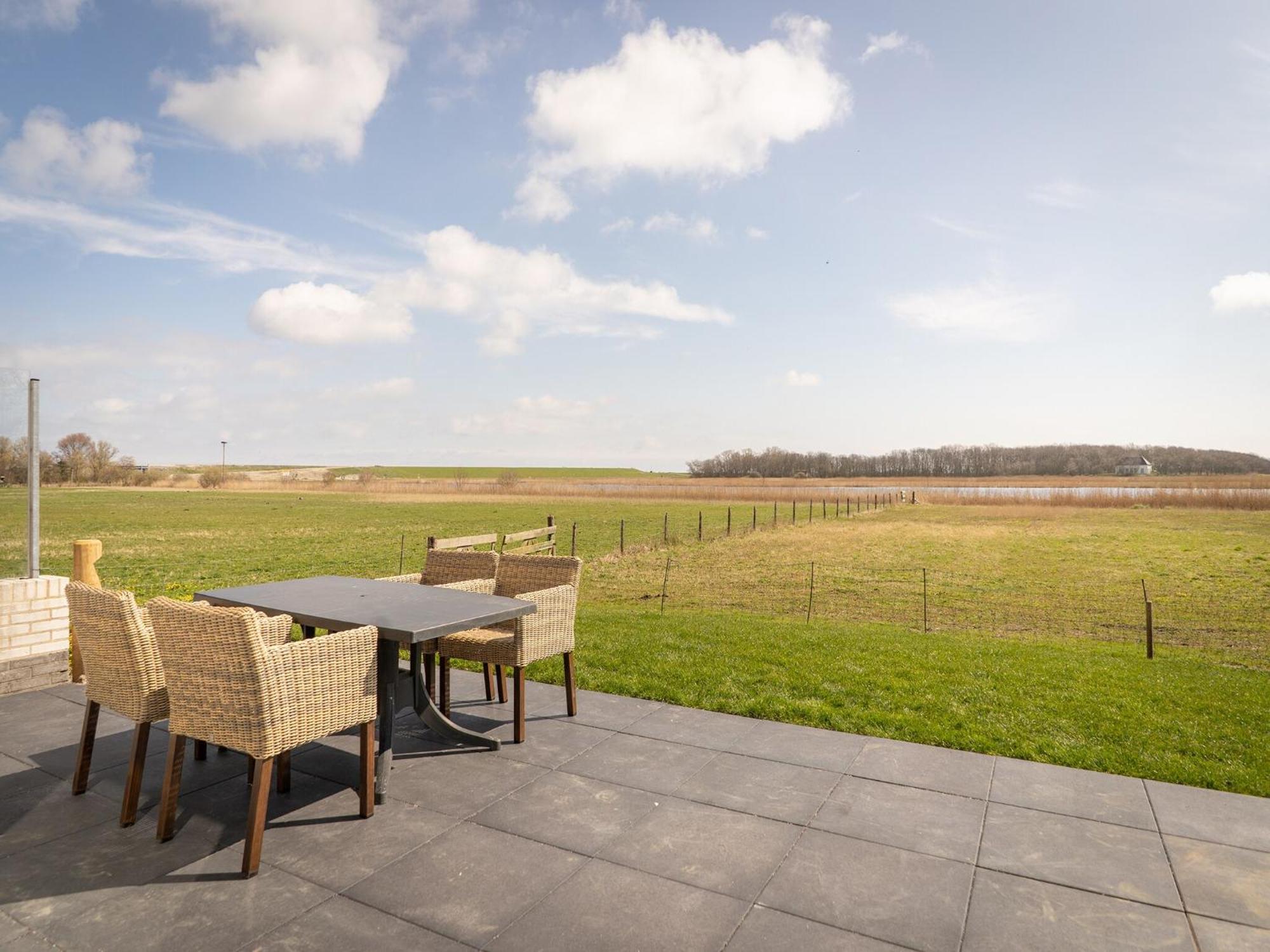 Great Farmhouse In De Cocksdorp With Garden 外观 照片